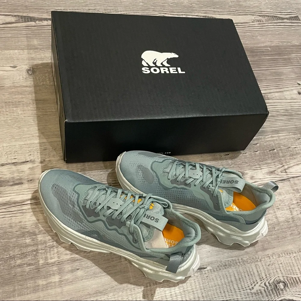 Sorel Kinetic Breakthru Day Lace Sneaker - Picture 9 of 11